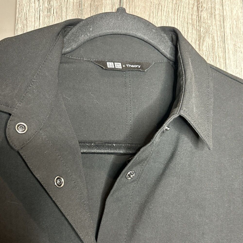 Uniqlo X Theory Jacket Size S AirSense Shirt Ultra Light Black Relaxed Fit - Picture 3 of 9